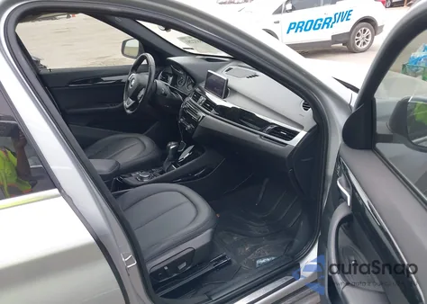 2016 BMW X1 xDrive28I z USA, uszkodzony, nr VIN WBXHT3C39GP880864